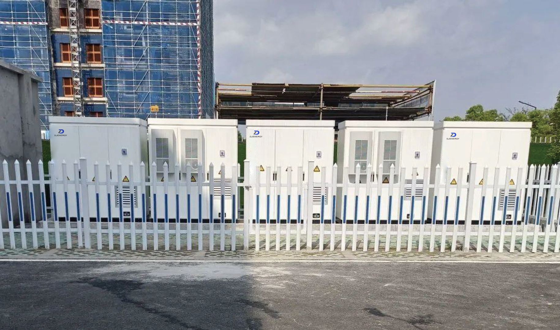 off-grid hybrid PV diesel BESS architecture diagram